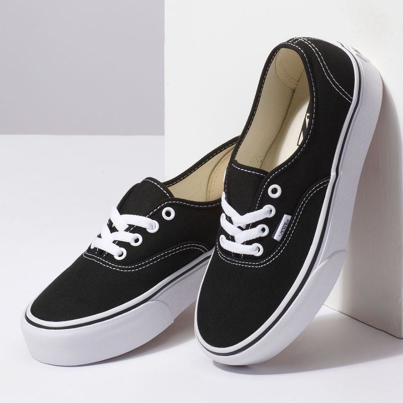 VN0A3AV8BLK_BLK_NEGRO_2