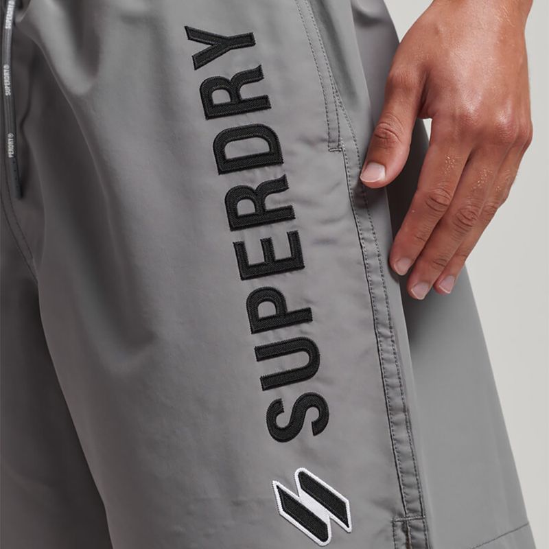 Pantaloneta-Larga-Para-Hombre-Code-Applque-19Inch-Swim-Short-Superdry