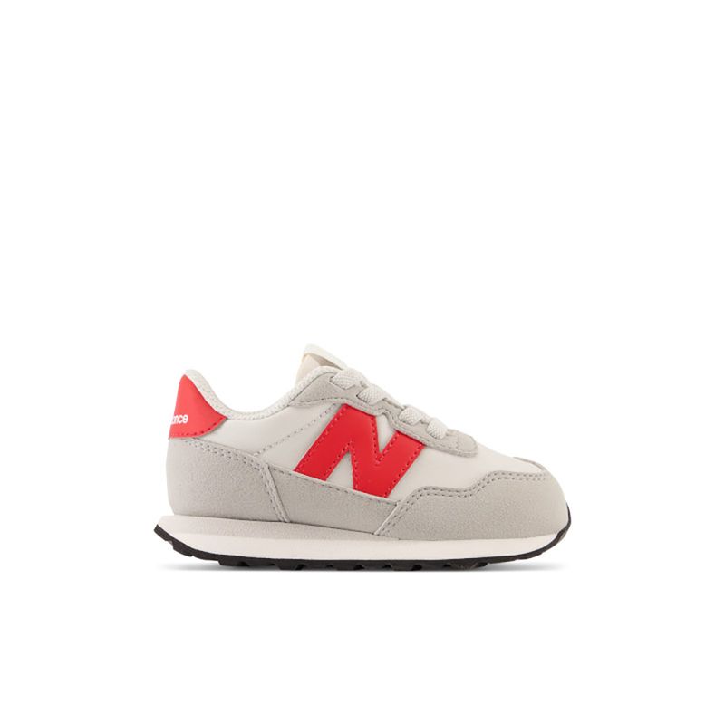 New balance 2025 niño decimas niño