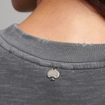 Camiseta-Para-Mujer-Vintage-Boxy-Rock-Graphic-Tee-Superdry