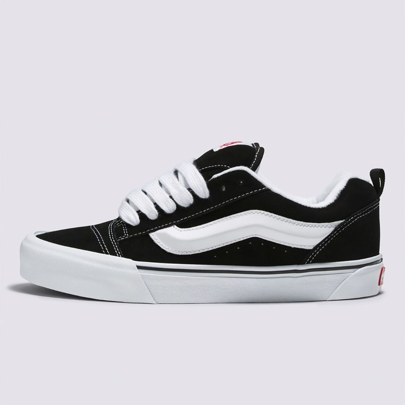 VN0009QC6BT_6BT_NEGRO_2
