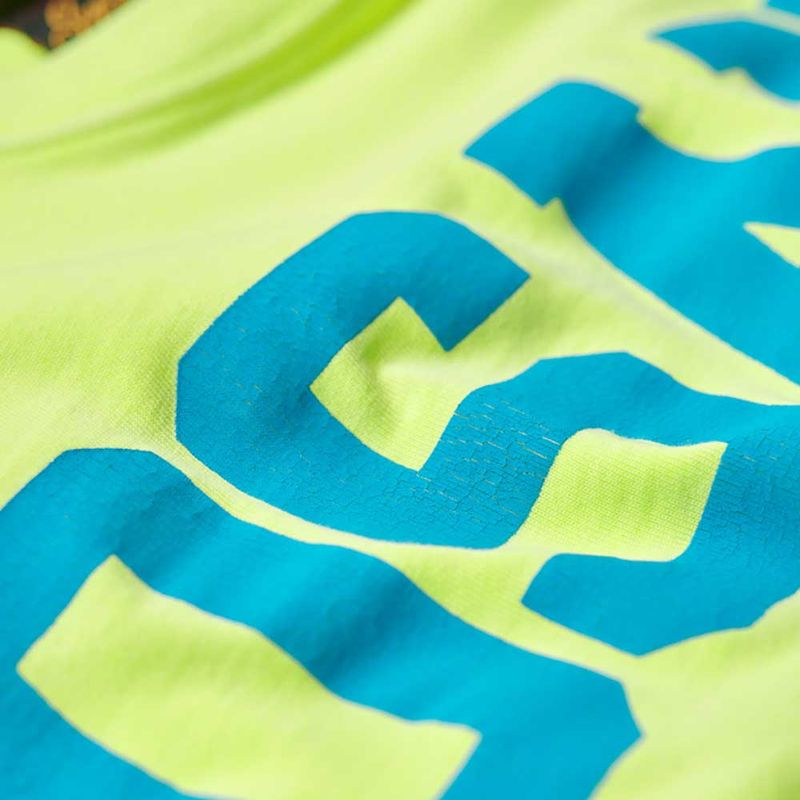 Camiseta-Para-Hombre-Osaka-Neon-Graphic-Superdry