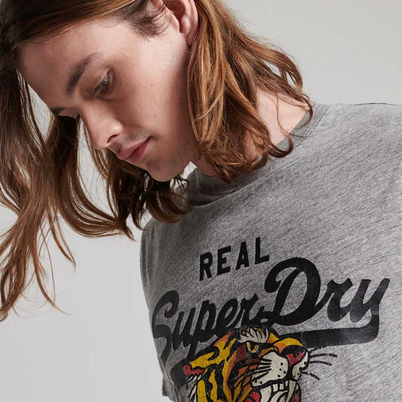 Camiseta-Para-Hombre-Vintage-Narrative-Superdry