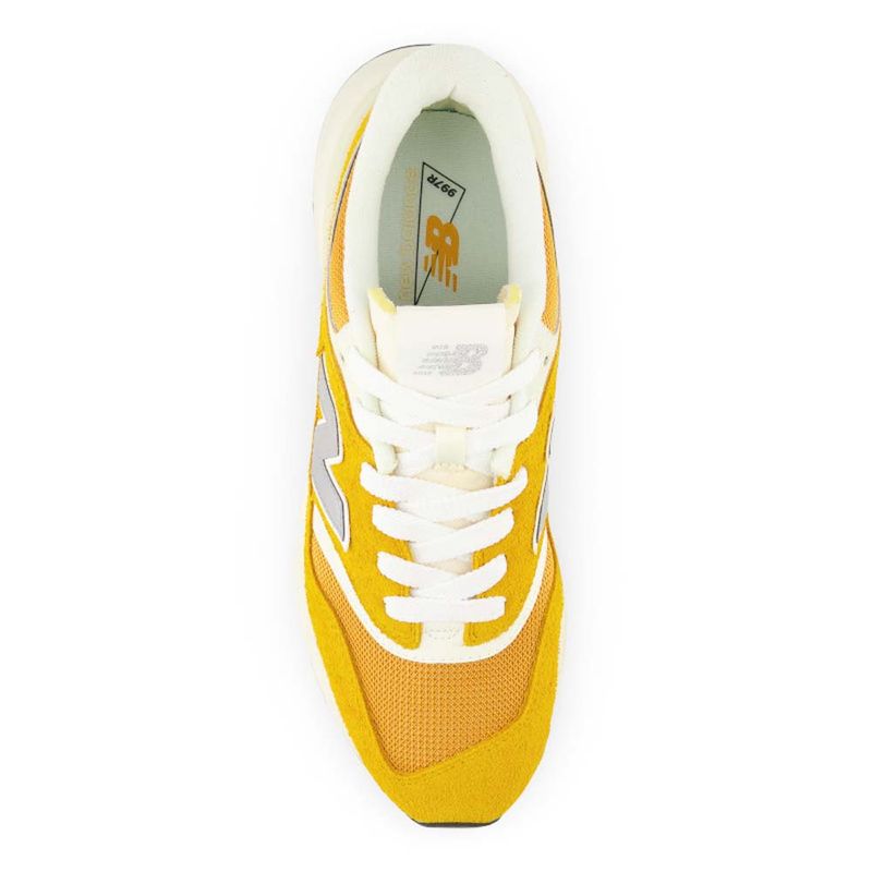 Nb 996 cheap Amarillo hombre