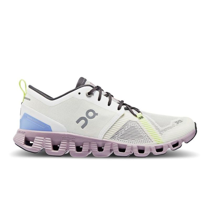 tenis para mujer cloud x 3 shift on 6698263 Pilatos