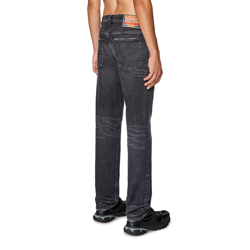 Jean-Stretch-Para-Hombre-2023-Finitive-L.32-Diesel