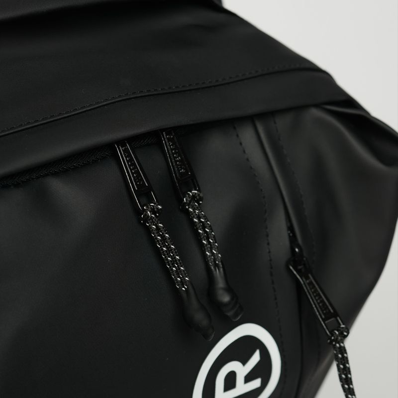 Morral-Portatil-Para-Hombre-35L-Tarp-Superdry