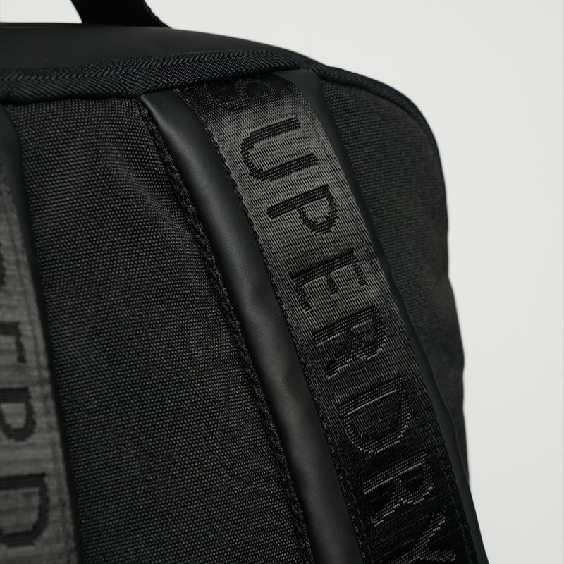 Morral-Portatil-Para-Hombre-35L-Tarp-Superdry