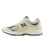 Tenis-Para-Hombre-2002R-New-Balance