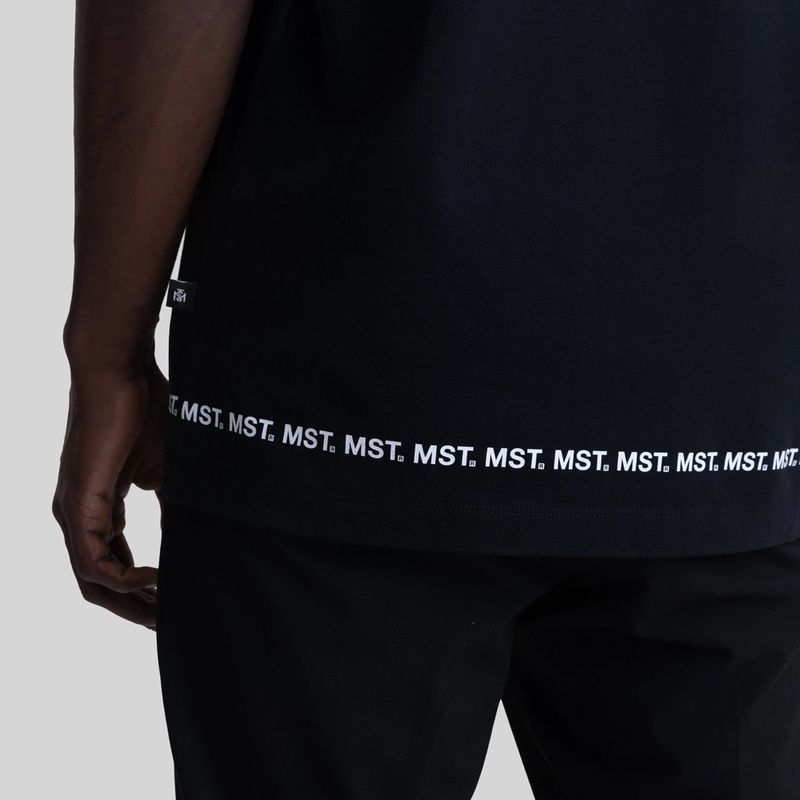 Camiseta-Manga-Corta-Para-Hombre-Delta-Regular-Monastery