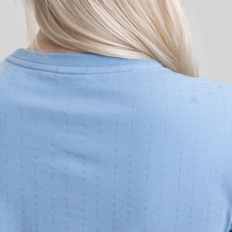 Camiseta-Para-Mujer-Chroma-Monastery