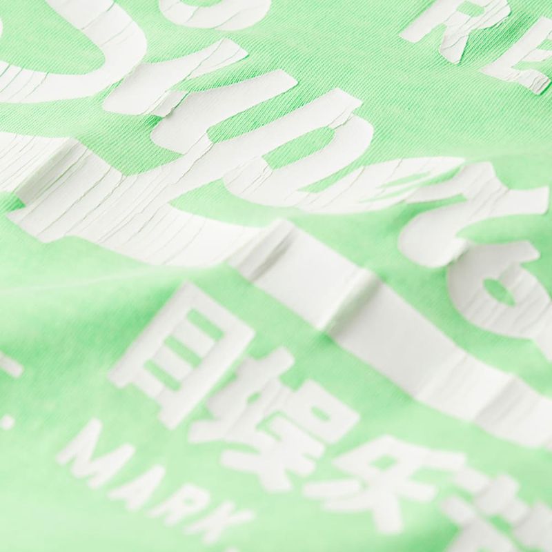 Camiseta-Manga-Corta-Para-Mujer-Neon-Vl-Graphic-Fitted-Tee-Superdry