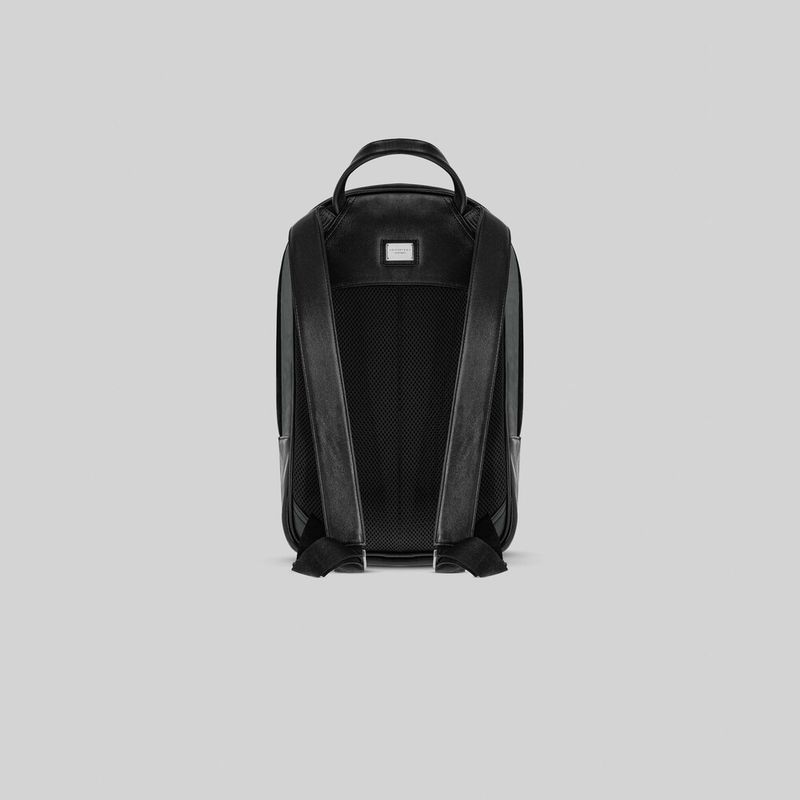 Morral-Portatil-Para-Hombre-Boot-Leather-U-Monastery