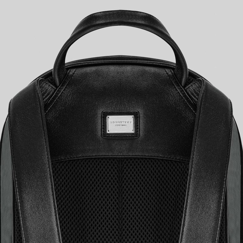 Morral-Portatil-Para-Hombre-Boot-Leather-U-Monastery