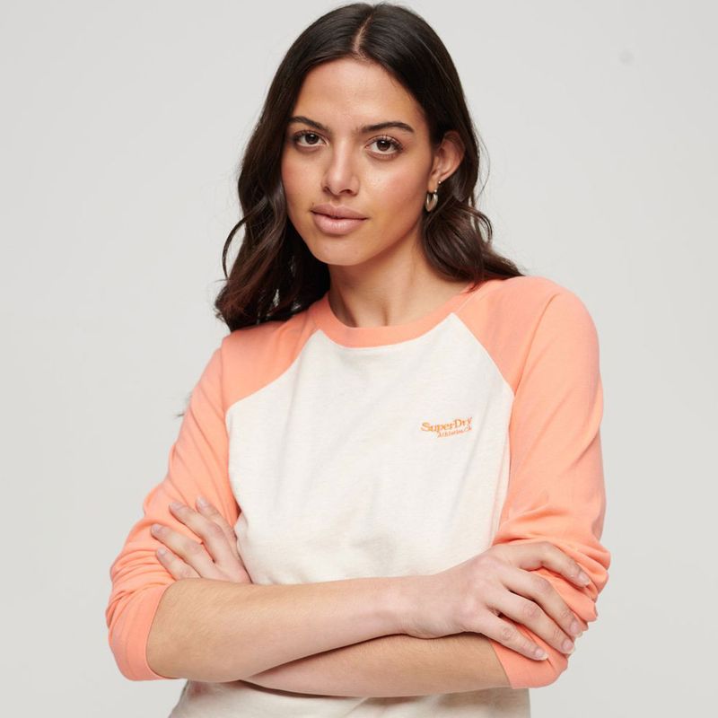 Camiseta-Manga-Larga-Para-Mujer-Essential-Logo-Baseball-Superdry