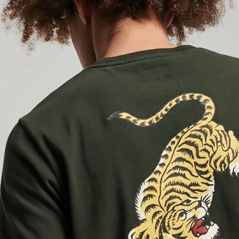 Camiseta-Para-Hombre-Vintage-Vl-Narrative-Tee-Mw-Superdry