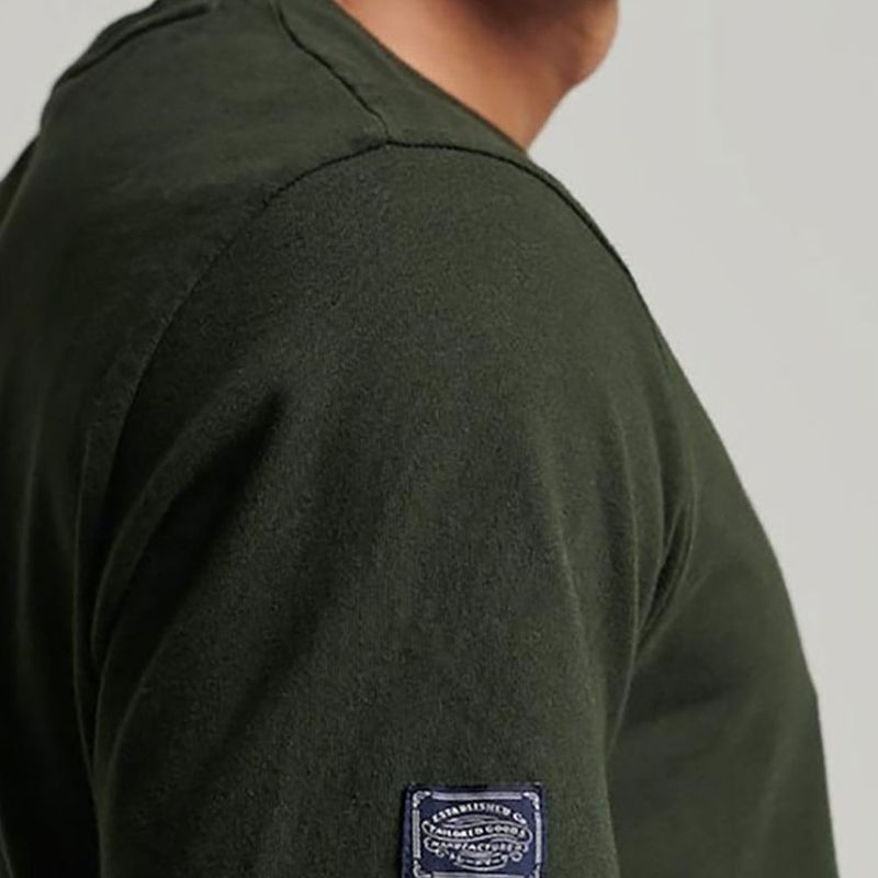 Camiseta-Para-Hombre-Vintage-Vl-Narrative-Tee-Mw-Superdry