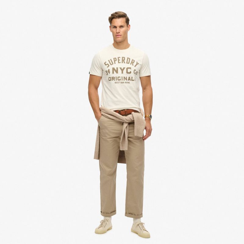 Camiseta-Manga-Corta-Para-Hombre-Embroidered-Script-Graphic-Tee-Superdry