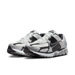 Tenis-Para-Hombre-Zoom-Vomero-5-Met-Nike