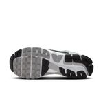 Tenis-Para-Hombre-Zoom-Vomero-5-Met-Nike