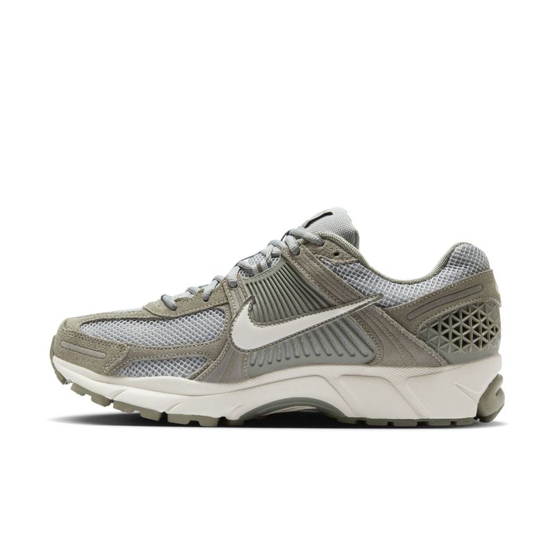 Tenis-Para-Hombre-Zoom-Vomero-5-Sde-Nike