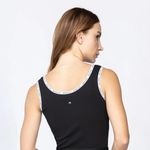 Camiseta-Manga-Corta-Para-Mujer-Pelsly-Tank-Monastery