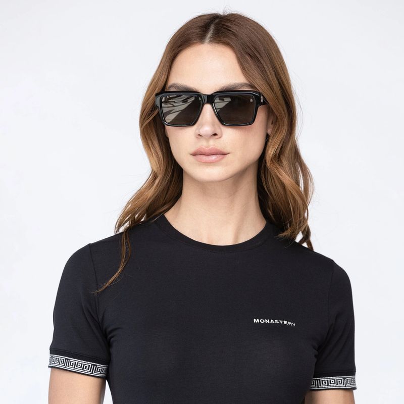 Camiseta-Manga-Corta-Para-Mujer-Wittan-Monastery