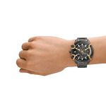 DZ4668_onwrist.jpg