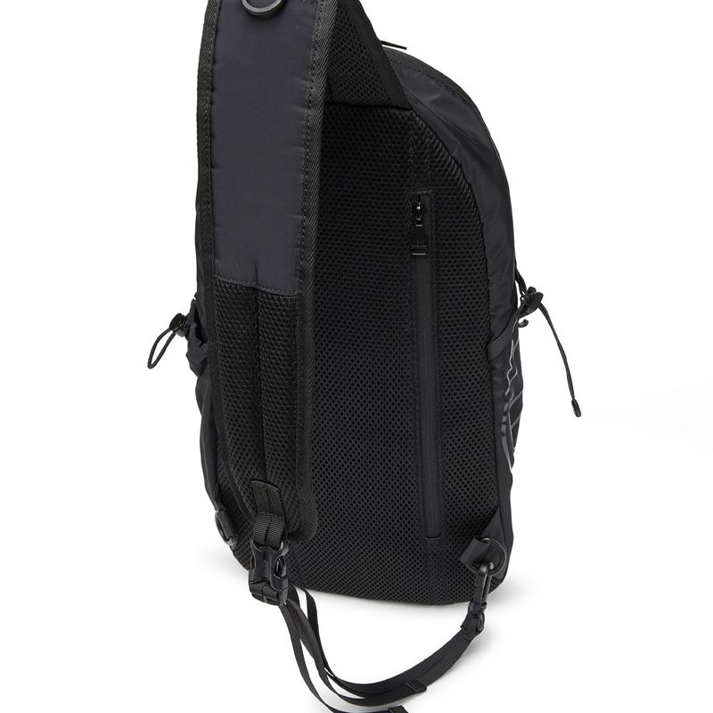 Bolso-Para-Hombre-Drape-Sling-Bag-Diesel