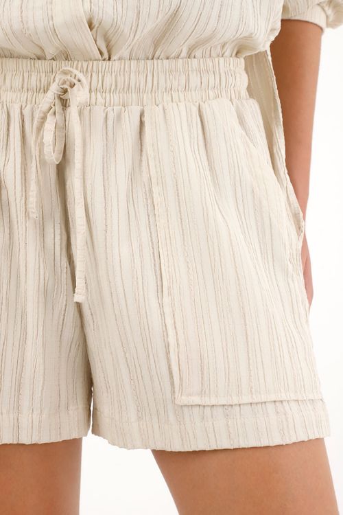 Short con pretina elástica y textura gris para mujer