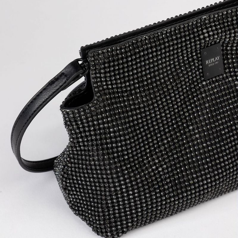 FW3737000A2011A_0098_NEGRO_4